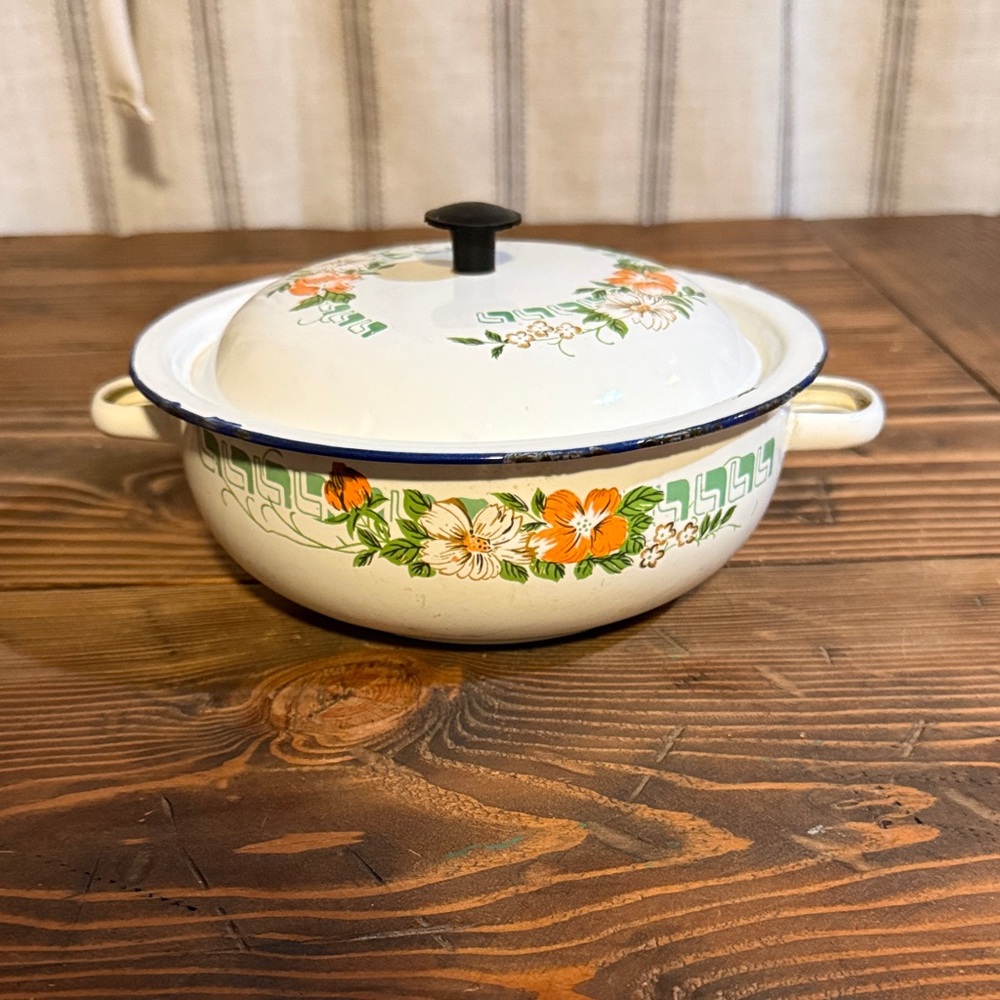 Vintage Floral Enamel Covered Casserole - Cream with Orange Flowers